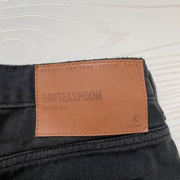 One Teaspoon Women's Bandit Jean Shorts 28 Black Cut Off Button Fly Distressed - Picture 4 of 8